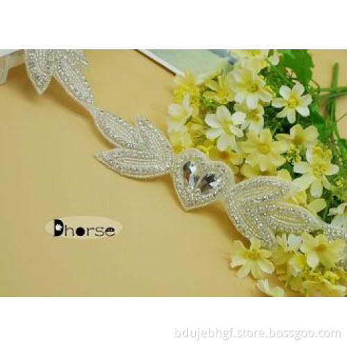 Wings Design Iron On Rhinestone Trim For Wedding Dress , Rh